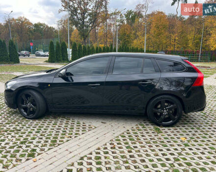 Вольво B60 2012 у Харкові на Automoto.ua Чорний Вольво B60, об'ємом двигуна 1.98 л та пробігом 224 тис. км за 11190 $, фото 5 на Automoto.ua