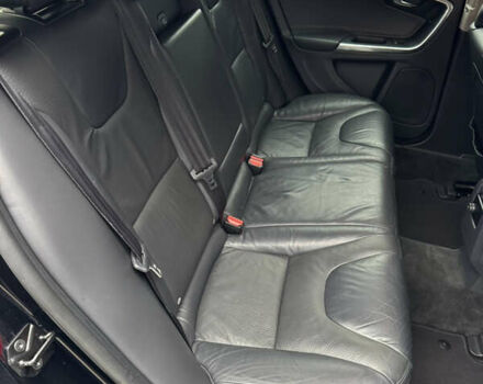 Чорний Вольво B60, об'ємом двигуна 2 л та пробігом 262 тис. км за 11799 $, фото 52 на Automoto.ua