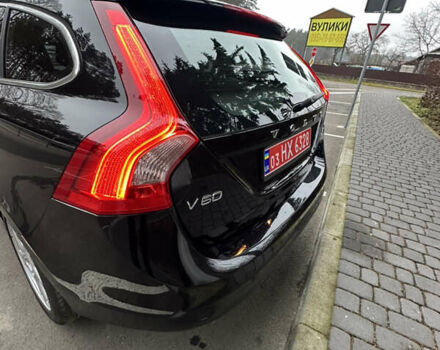 Черный Вольво B60, объемом двигателя 2.4 л и пробегом 265 тыс. км за 11500 $, фото 32 на Automoto.ua