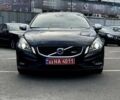 Черный Вольво B60, объемом двигателя 2 л и пробегом 334 тыс. км за 10833 $, фото 1 на Automoto.ua