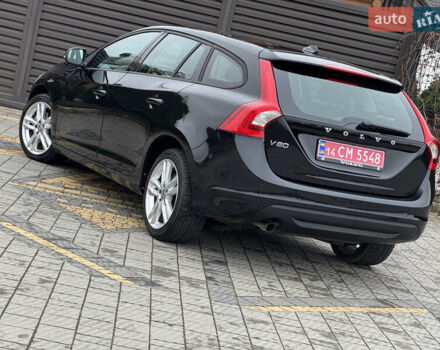 Чорний Вольво B60, об'ємом двигуна 1.6 л та пробігом 214 тис. км за 10499 $, фото 65 на Automoto.ua