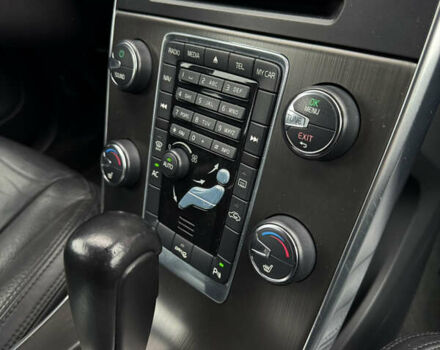 Чорний Вольво B60, об'ємом двигуна 2 л та пробігом 262 тис. км за 11799 $, фото 45 на Automoto.ua