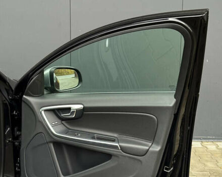 Чорний Вольво B60, об'ємом двигуна 2 л та пробігом 262 тис. км за 11799 $, фото 58 на Automoto.ua