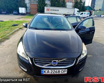 Чорний Вольво B60, об'ємом двигуна 1.6 л та пробігом 245 тис. км за 10500 $, фото 3 на Automoto.ua