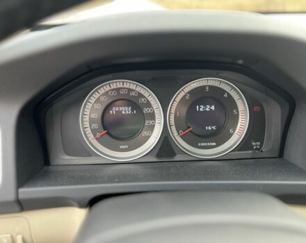 Черный Вольво B60, объемом двигателя 2 л и пробегом 223 тыс. км за 11500 $, фото 11 на Automoto.ua