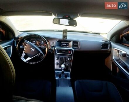 Чорний Вольво B60, об'ємом двигуна 1.6 л та пробігом 247 тис. км за 10750 $, фото 84 на Automoto.ua