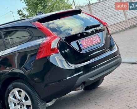 Черный Вольво B60, объемом двигателя 1.56 л и пробегом 218 тыс. км за 9850 $, фото 25 на Automoto.ua
