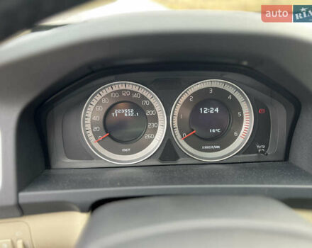 Вольво B60 2012 в Тернополе на Automoto.ua Черный Вольво B60, объемом двигателя 1.98 л и пробегом 223 тыс. км за 11700 $, фото 15 на Automoto.ua