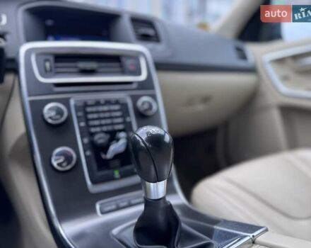 Чорний Вольво B60, об'ємом двигуна 2 л та пробігом 232 тис. км за 12700 $, фото 42 на Automoto.ua