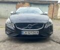 Чорний Вольво B60, об'ємом двигуна 2 л та пробігом 230 тис. км за 12044 $, фото 1 на Automoto.ua