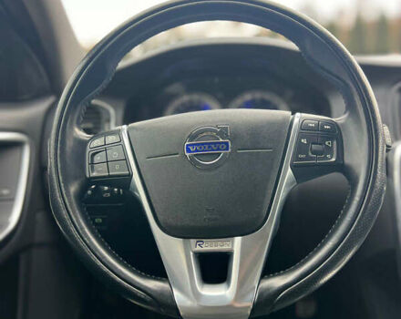 Вольво B60 2012 у Харкові на Automoto.ua Чорний Вольво B60, об'ємом двигуна 1.98 л та пробігом 224 тис. км за 11190 $, фото 17 на Automoto.ua