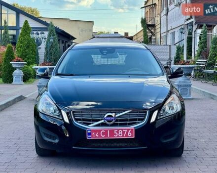 Черный Вольво B60, объемом двигателя 1.56 л и пробегом 218 тыс. км за 9850 $, фото 29 на Automoto.ua