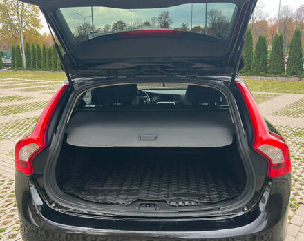 Вольво B60 2012 у Харкові на Automoto.ua Чорний Вольво B60, об'ємом двигуна 1.98 л та пробігом 224 тис. км за 11190 $, фото 11 на Automoto.ua