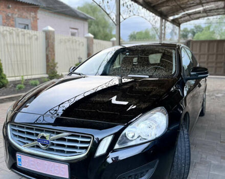 Чорний Вольво B60, об'ємом двигуна 1.6 л та пробігом 220 тис. км за 9500 $, фото 4 на Automoto.ua