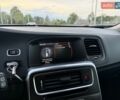 Черный Вольво B60, объемом двигателя 2.4 л и пробегом 249 тыс. км за 12199 $, фото 28 на Automoto.ua