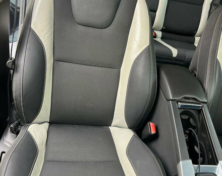 Вольво B60 2012 у Харкові на Automoto.ua Чорний Вольво B60, об'ємом двигуна 1.98 л та пробігом 224 тис. км за 11190 $, фото 20 на Automoto.ua