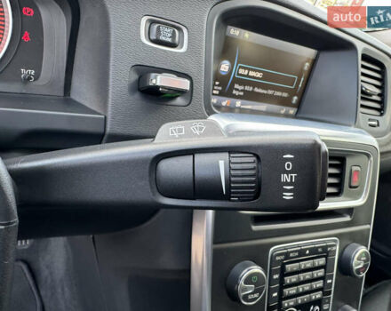 Чорний Вольво B60, об'ємом двигуна 1.6 л та пробігом 198 тис. км за 11300 $, фото 48 на Automoto.ua