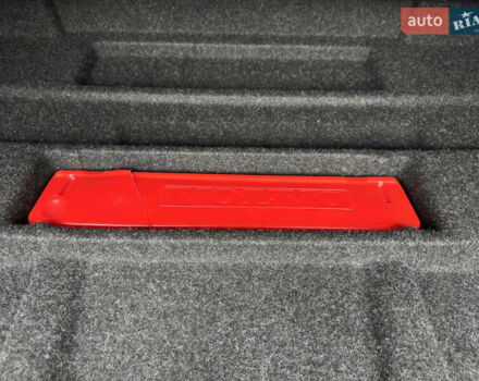 Чорний Вольво B60, об'ємом двигуна 1.6 л та пробігом 214 тис. км за 10499 $, фото 167 на Automoto.ua