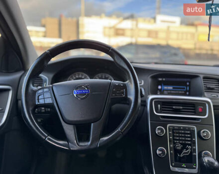 Чорний Вольво B60, об'ємом двигуна 1.6 л та пробігом 198 тис. км за 11300 $, фото 44 на Automoto.ua