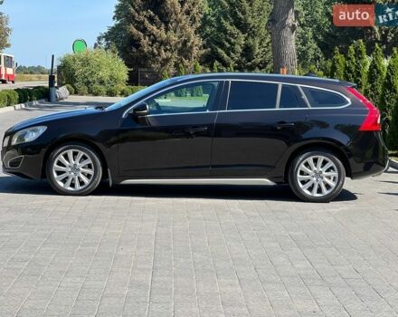 Чорний Вольво B60, об'ємом двигуна 2.4 л та пробігом 271 тис. км за 12990 $, фото 3 на Automoto.ua