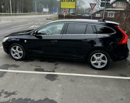 Черный Вольво B60, объемом двигателя 2.4 л и пробегом 265 тыс. км за 11500 $, фото 13 на Automoto.ua