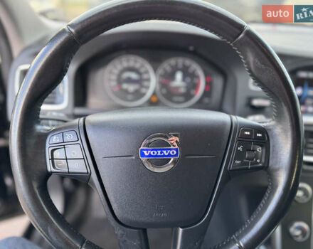 Чорний Вольво B60, об'ємом двигуна 1.6 л та пробігом 198 тис. км за 11300 $, фото 45 на Automoto.ua