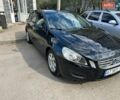 Черный Вольво B60, объемом двигателя 1.56 л и пробегом 242 тыс. км за 10900 $, фото 2 на Automoto.ua