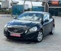 Черный Вольво B60, объемом двигателя 2 л и пробегом 250 тыс. км за 9900 $, фото 1 на Automoto.ua