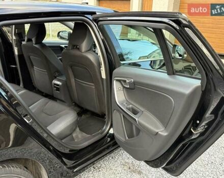 Чорний Вольво B60, об'ємом двигуна 1.99 л та пробігом 257 тис. км за 12200 $, фото 33 на Automoto.ua