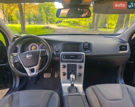 Чорний Вольво B60, об'ємом двигуна 1.98 л та пробігом 214 тис. км за 14200 $, фото 6 на Automoto.ua