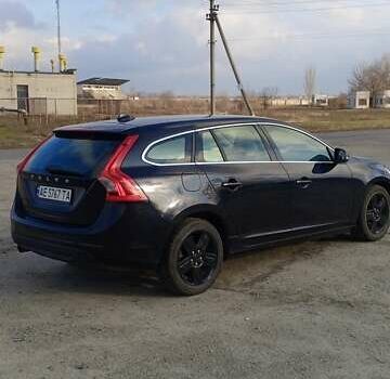 Черный Вольво B60, объемом двигателя 1.56 л и пробегом 185 тыс. км за 11200 $, фото 16 на Automoto.ua