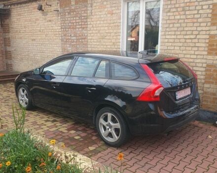 Черный Вольво B60, объемом двигателя 1.6 л и пробегом 290 тыс. км за 9900 $, фото 14 на Automoto.ua