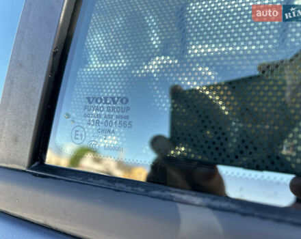 Вольво B60 2012 у Львові на Automoto.ua Чорний Вольво B60, об'ємом двигуна 1.99 л та пробігом 267 тис. км за 11150 $, фото 8 на Automoto.ua