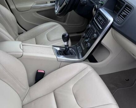 Чорний Вольво B60, об'ємом двигуна 2 л та пробігом 232 тис. км за 12700 $, фото 32 на Automoto.ua