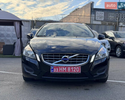 Чорний Вольво B60, об'ємом двигуна 1.6 л та пробігом 198 тис. км за 11300 $, фото 1 на Automoto.ua