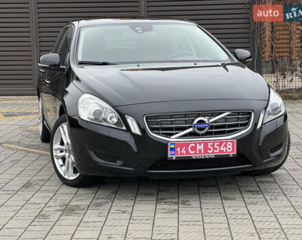 Чорний Вольво B60, об'ємом двигуна 1.6 л та пробігом 214 тис. км за 10499 $, фото 4 на Automoto.ua