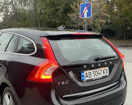 Черный Вольво B60, объемом двигателя 2.4 л и пробегом 240 тыс. км за 14400 $, фото 6 на Automoto.ua