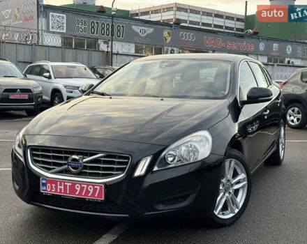 Черный Вольво B60, объемом двигателя 1.98 л и пробегом 235 тыс. км за 13000 $, фото 8 на Automoto.ua