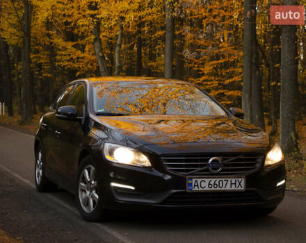 Чорний Вольво B60, об'ємом двигуна 1.98 л та пробігом 247 тис. км за 12300 $, фото 1 на Automoto.ua