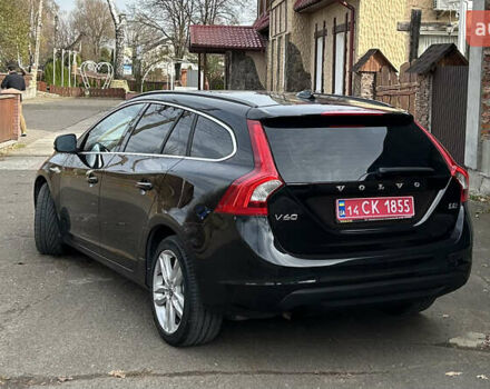 Черный Вольво B60, объемом двигателя 1.6 л и пробегом 270 тыс. км за 9600 $, фото 4 на Automoto.ua