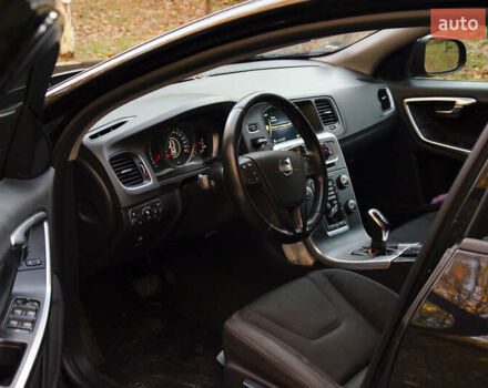 Чорний Вольво B60, об'ємом двигуна 1.98 л та пробігом 247 тис. км за 12300 $, фото 6 на Automoto.ua