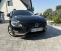 Черный Вольво B60, объемом двигателя 1.6 л и пробегом 261 тыс. км за 9999 $, фото 1 на Automoto.ua