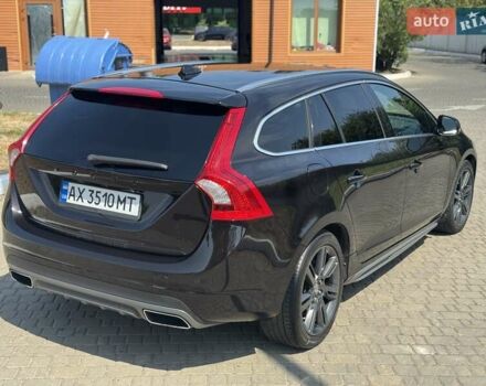 Черный Вольво B60, объемом двигателя 2.4 л и пробегом 258 тыс. км за 15300 $, фото 11 на Automoto.ua