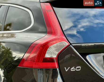 Черный Вольво B60, объемом двигателя 1.56 л и пробегом 240 тыс. км за 12490 $, фото 13 на Automoto.ua