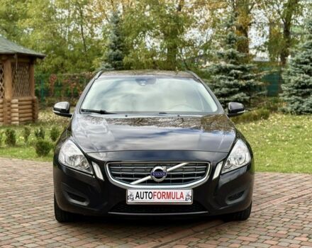 Черный Вольво B60, объемом двигателя 1.6 л и пробегом 244 тыс. км за 11990 $, фото 1 на Automoto.ua