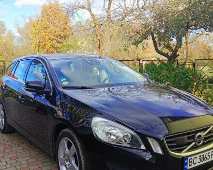 Черный Вольво B60, объемом двигателя 1.6 л и пробегом 210 тыс. км за 11500 $, фото 4 на Automoto.ua