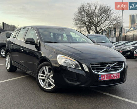 Черный Вольво B60, объемом двигателя 1.98 л и пробегом 235 тыс. км за 13000 $, фото 10 на Automoto.ua