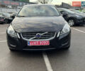 Черный Вольво B60, объемом двигателя 1.98 л и пробегом 235 тыс. км за 13000 $, фото 1 на Automoto.ua