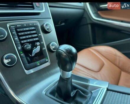 Черный Вольво B60, объемом двигателя 1.99 л и пробегом 225 тыс. км за 13300 $, фото 22 на Automoto.ua