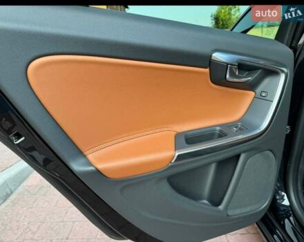 Черный Вольво B60, объемом двигателя 1.99 л и пробегом 225 тыс. км за 13300 $, фото 7 на Automoto.ua